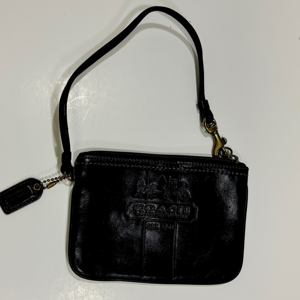 COACH WRIST SMALL PURSE